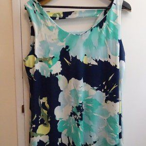 cb Established In 1962 Navy Floral Tunic Top Size Large